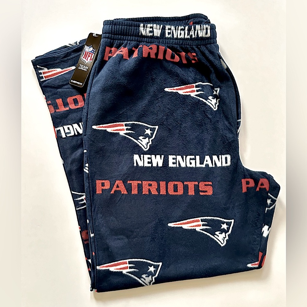 OFFICIALLY LICENSED BNWT NEW ENGLAND PATRIOTS MEN’S PRINT FLEECE PJ BOTTOMS